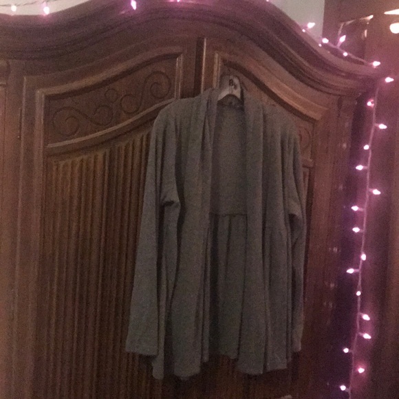 Knit Long Sleeved Cover Up Jacket - Picture 5 of 5